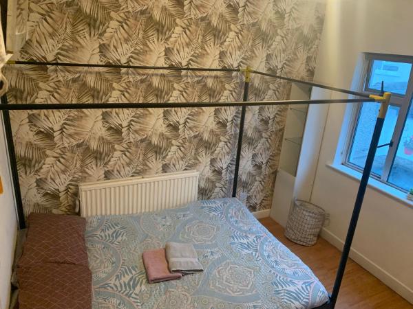 wake up with 2 cats on your face : photo 8 de la chambre chambre double