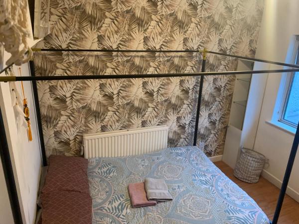 wake up with 2 cats on your face : photo 9 de la chambre chambre double