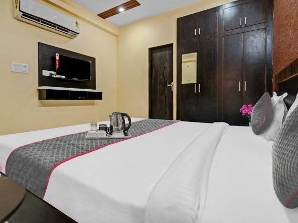 Hotel O Samrat Hotel : photo 3 de la chambre chambre triple classique