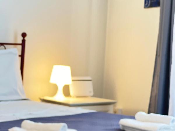 Amrani Rooms : photo 2 de la chambre chambre double avec salle de bains commune