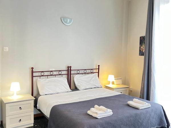 Amrani Rooms : photo 4 de la chambre chambre double avec salle de bains commune