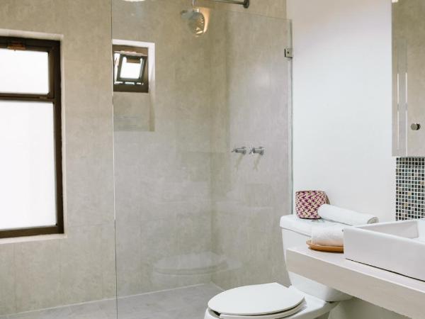La Casa Carlota : photo 7 de la chambre double room with two double beds interior 