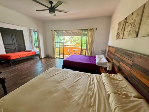 Cancun-Soho : photo 7 de la chambre suite lit queen-size - vue sur piscine