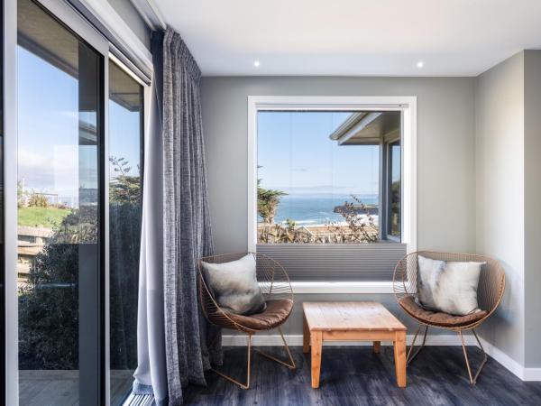 Sea View's in Ocean Grove : photo 1 de la chambre chambre lit queen-size - vue sur mer