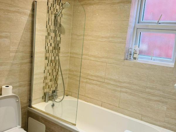 Hollybush Double Bedroom : photo 4 de la chambre chambre lit queen-size deluxe