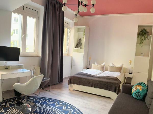 Midi Inn Parkhotel Mitte : photo 2 de la chambre chambre familiale