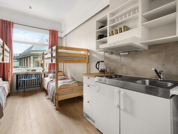 Budgetel- Kong Oscarsgate 22 : photo 3 de la chambre chambre quadruple confort