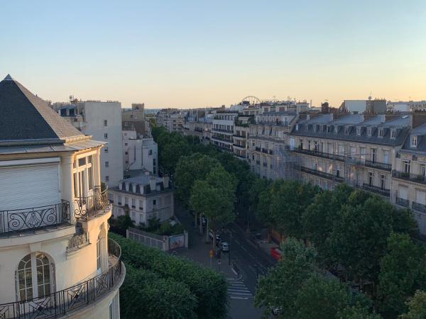 Trocadero & Eiffel Tower : photo 1 de la chambre appartement supérieur - vue sur ville