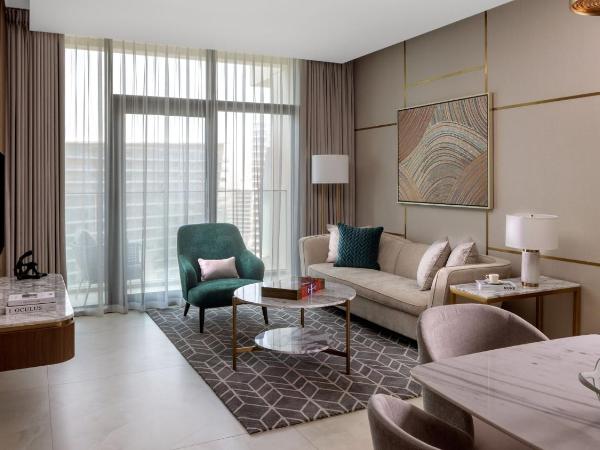 InterContinental Residences Dubai Business Bay, an IHG Hotel : photo 4 de la chambre appartement 1 chambre avec balcon et vue sur la ville