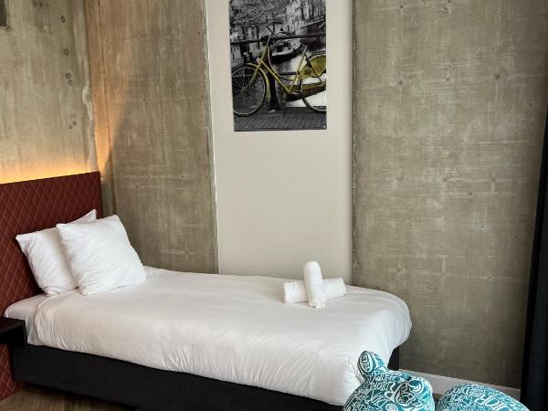 Hotel New Kit : photo 8 de la chambre chambre triple de luxe