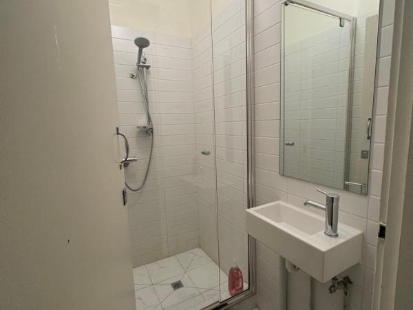 Boarding house St Kilda : photo 2 de la chambre lit dans dortoir pour femmes de 4 lits