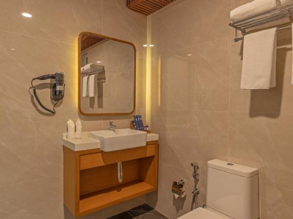 UMET Seaview Hotel with Free Roundtrip Airport Pick up and drop off : photo 10 de la chambre suite supérieure