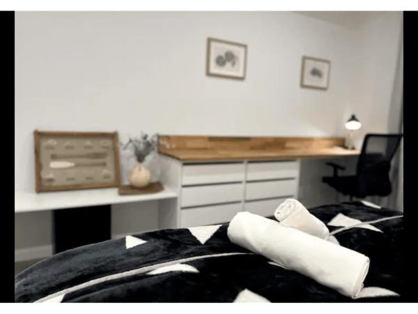 Macquarie Guest House : photo 2 de la chambre chambre double ou lits jumeaux avec salle de bains privative