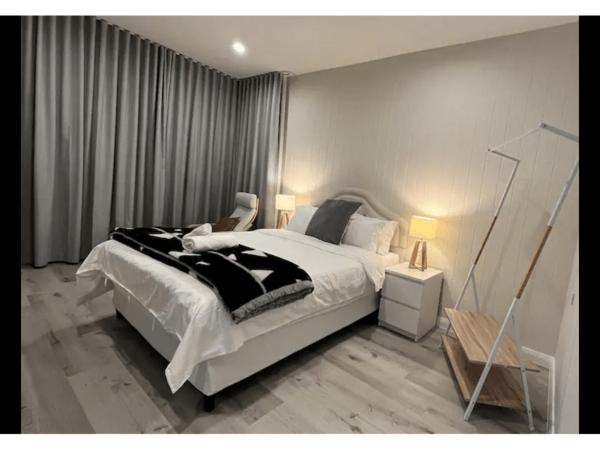 Macquarie Guest House : photo 1 de la chambre chambre double ou lits jumeaux avec salle de bains privative