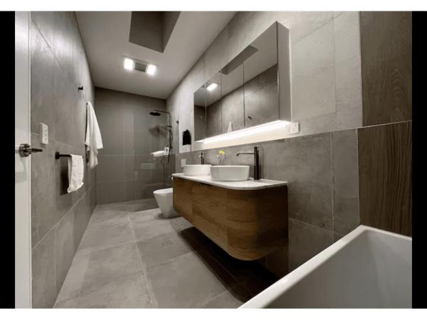 Macquarie Guest House : photo 10 de la chambre chambre double ou lits jumeaux avec salle de bains privative