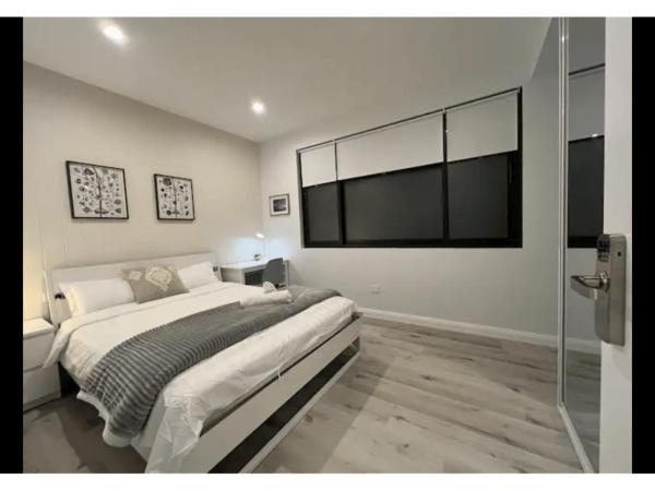 Macquarie Guest House : photo 1 de la chambre chambre double ou lits jumeaux avec salle de bains privative