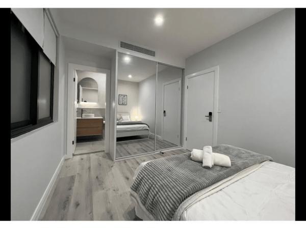 Macquarie Guest House : photo 4 de la chambre chambre double ou lits jumeaux avec salle de bains privative