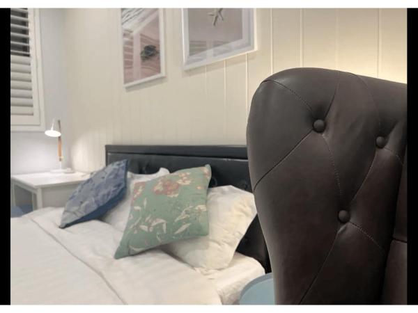 Macquarie Guest House : photo 4 de la chambre chambre double ou lits jumeaux avec salle de bains privative