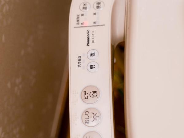 都電屋 TodenHotel : photo 6 de la chambre chambre lits jumeaux avec lit d’appoint - 301