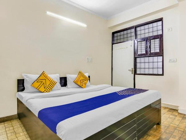 OYO Country Residency : photo 6 de la chambre chambre triple classique