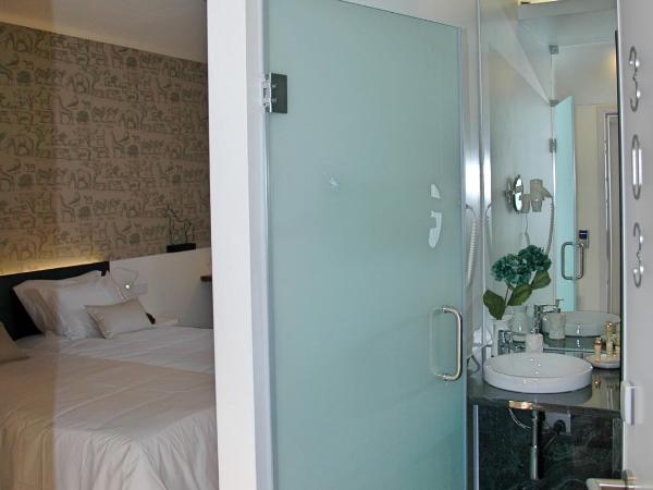 Augusta Boutique House : photo 1 de la chambre chambre double ou lits jumeaux avec vue intérieure