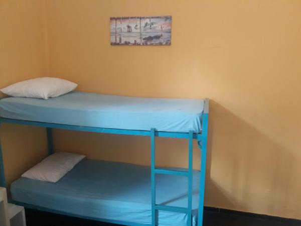 Heraklion Youth Hostel : photo 3 de la chambre lit dans dortoir pour hommes
