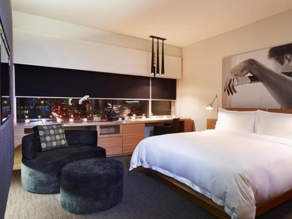 Le Germain Hotel Maple Leaf Square : photo 2 de la chambre chambre lit king-size classique