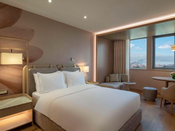 Mövenpick Hotel Istanbul Bosphorus : photo 1 de la chambre chambre double deluxe avec vue