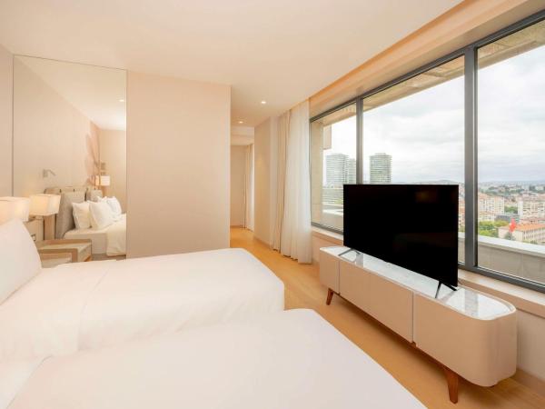 Mövenpick Hotel Istanbul Bosphorus : photo 6 de la chambre suite bosphore