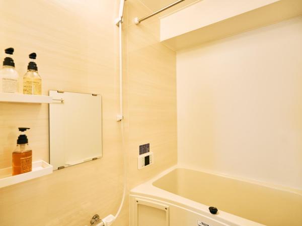 B/C APARTMENT 浅草花園通 レンタカー付ホテル : photo 8 de la chambre superior apartment - no pets allowed (no rental car)