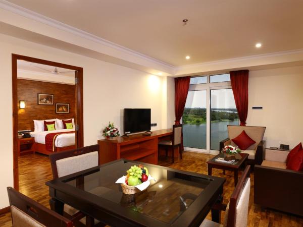 JVK Park Hotel : photo 3 de la chambre suite avec vue sur lac 