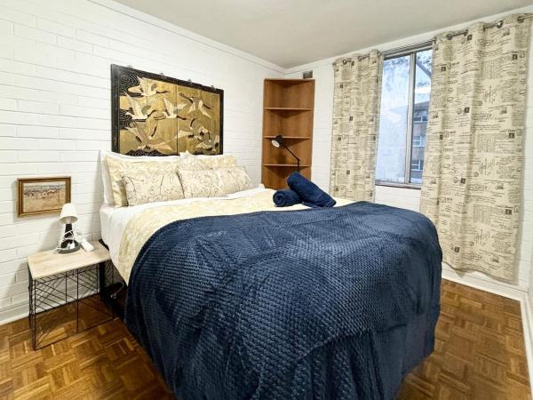 Central Subiaco Oasis 1 Bedroom Unit : photo 1 de la chambre appartement avec balcon
