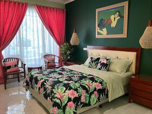 Puri Sawo Manila Residence : photo 1 de la chambre chambre deluxe