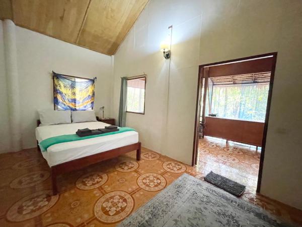 Pyramid Yoga Koh Phangan : photo 2 de la chambre bungalow - vue sur jardin