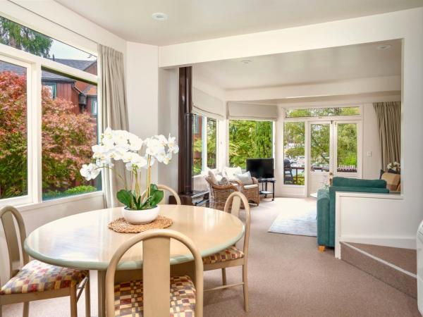 The Retreat : photo 1 de la chambre appartement - vue sur lac