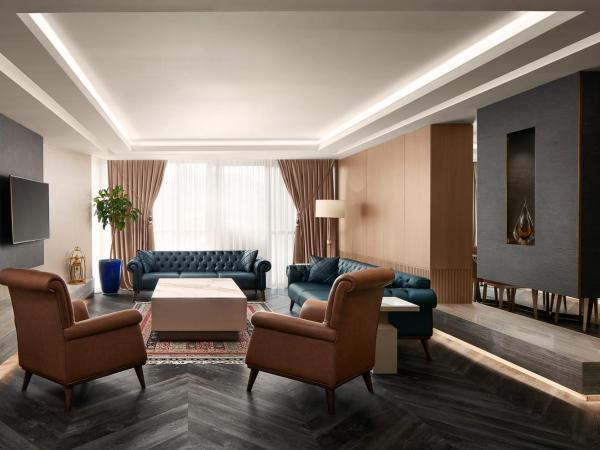Sheraton Istanbul City Center : photo 2 de la chambre suite exécutive avec accès au salon