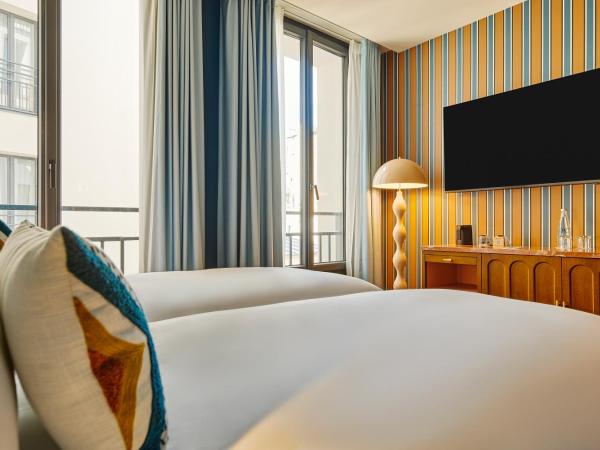 Mercure Paris Butte Montmartre Basilique : photo 10 de la chambre chambre lits jumeaux standard