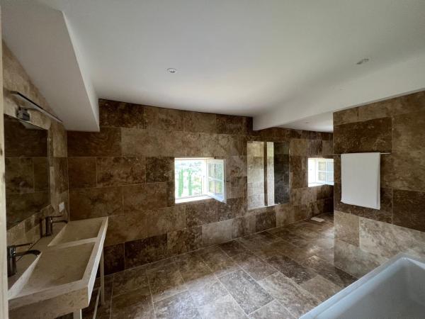 Bastide du Luberon : photo 1 de la chambre chambre lit king-size supérieure