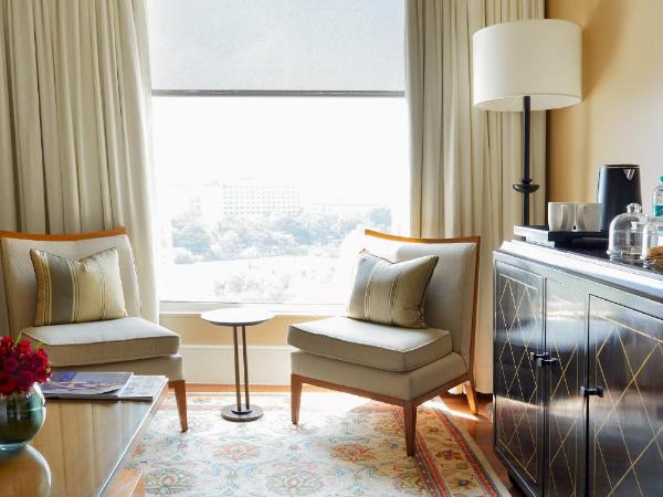 The Leela Mumbai : photo 3 de la chambre suite