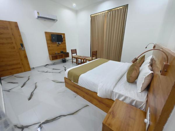 Hotel RC Garh : photo 1 de la chambre chambre deluxe
