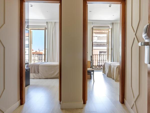 Hotel Europa : photo 7 de la chambre 2 chambres doubles communicantes - vue sur puerta del sol