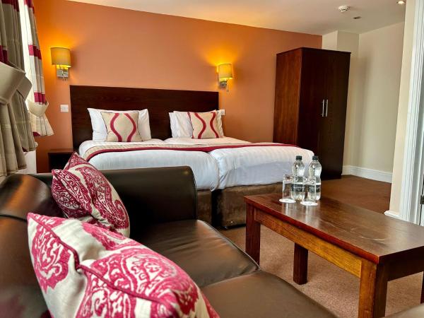 Birmingham Great Barr Hotel : photo 2 de la chambre chambre lit king-size supérieure