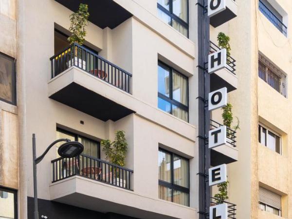 Unico Hotel Maarif : photo 4 de la chambre chambre double avec balcon