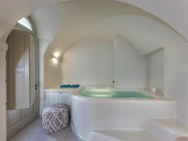 La Madeleine : photo 9 de la chambre suite avec jacuzzi