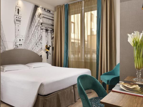 FH55 Grand Hotel Mediterraneo : photo 4 de la chambre chambre double ou lits jumeaux supérieure