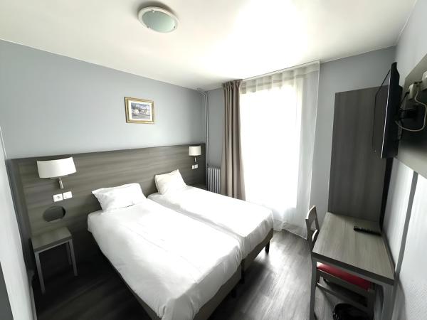 Hipotel Paris Père-Lachaise République : photo 2 de la chambre chambre lits jumeaux