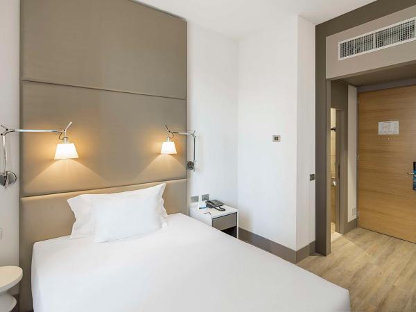 NH Collection Milano Touring : photo 1 de la chambre chambre simple supérieure
