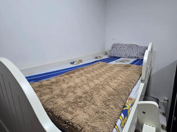 Dubai Dxb Hostel and Pension : photo 4 de la chambre lit simple dans dortoir mixte