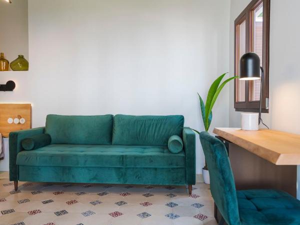 La Moderna Suites : photo 1 de la chambre suite - vue sur jardin