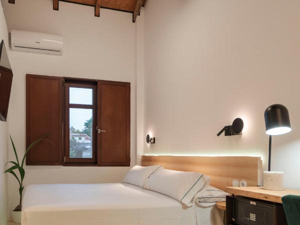 La Moderna Suites : photo 2 de la chambre suite junior